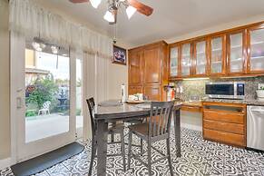 Luxe Atwater Home w/ Patio: 10 Mi to Yosemite Lake