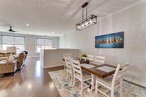 Walk to Downtown: Cozy Lenoir Apartment!