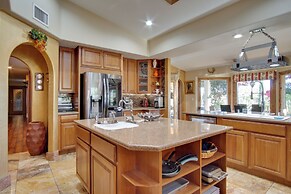 Luxe Catalina Foothills Hideaway w/ Private Pool