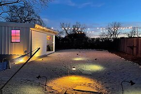 Texas Home w/ Backyard Oasis, Walk to Main St