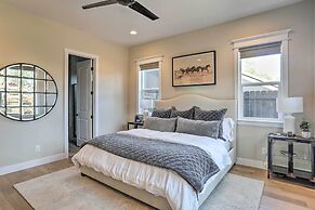 Chic & Modern Flagstaff Home w/ Hot Tub + Fire Pit