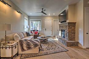 Chic & Modern Flagstaff Home w/ Hot Tub + Fire Pit