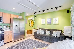 The White Elephant Inn Getaway w/ Pool & Hot Tub!