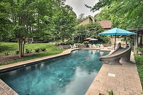 The White Elephant Inn Getaway w/ Pool & Hot Tub!