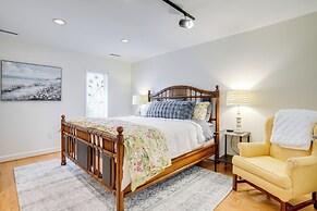 The White Elephant Inn Getaway w/ Pool & Hot Tub!