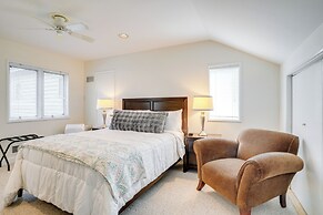 The White Elephant Inn Getaway w/ Pool & Hot Tub!