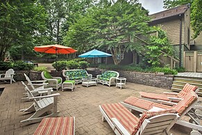 The White Elephant Inn Getaway w/ Pool & Hot Tub!
