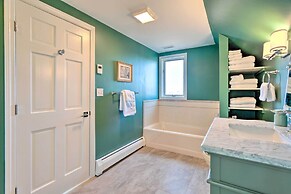 Birders Paradise Beachhouse < 2 Miles to Winery!