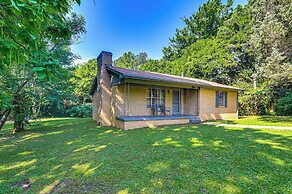 Quaint Oxford Home ~ 2 Mi to Ole Miss & The Grove!