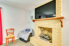 Quaint Oxford Home ~ 2 Mi to Ole Miss & The Grove!