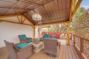 Deck & Indoor Pickleball Court: West Sedona Home!