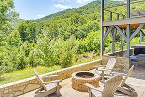 Comfy Asheville Vacation Rental w/ Hot Tub!