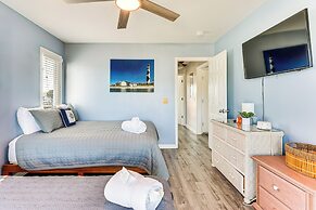 Oceanside Oak Island Getaway: For Families & Pets!