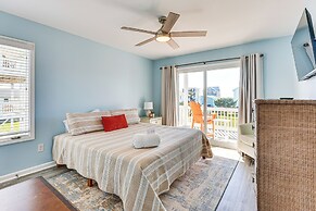Oceanside Oak Island Getaway: For Families & Pets!
