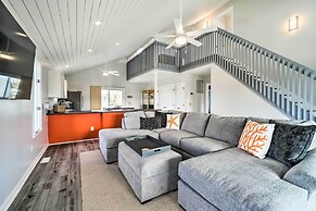 Oceanside Oak Island Getaway: For Families & Pets!