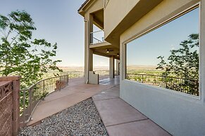 Luxe St George Vacation Rental - 2 Mi to Downtown