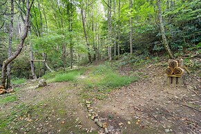 'greystone' Creekside Cabin: Hike, Fish & Explore!