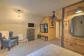 'greystone' Creekside Cabin: Hike, Fish & Explore!