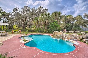 Cozy Melbourne Home w/ Deck & Pool: 5 Mi to Beach!