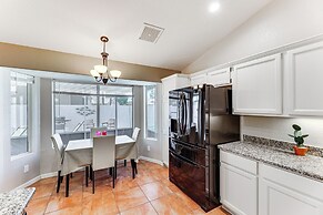 Gilbert Family Home: Games, Private Pool & Patio!