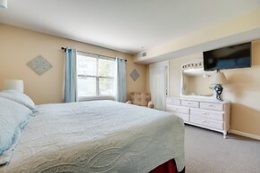 Branson Condo ~ 4 Miles to Museums & Attractions