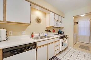 Branson Condo ~ 4 Miles to Museums & Attractions