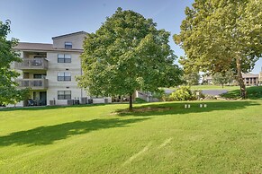 Branson Condo ~ 4 Miles to Museums & Attractions
