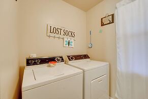 Branson Condo ~ 4 Miles to Museums & Attractions