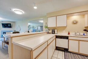 Branson Condo ~ 4 Miles to Museums & Attractions