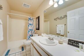 Branson Condo ~ 4 Miles to Museums & Attractions