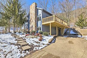 Massanutten Resort Home w/ Deck + Mountain Views!