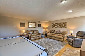 Massanutten Resort Home w/ Deck + Mountain Views!