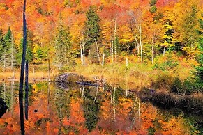 Lake Champlain Home w/ Decks, Kayaks & Fire Pit!