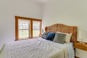 Quaint Goshen Apartment w/ Patio!