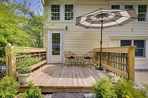 Quaint Goshen Apartment w/ Patio!
