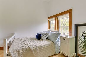 Quaint Goshen Apartment w/ Patio!