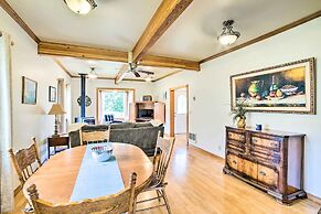 Quaint Coquille Getaway Near Beaches + Parks!