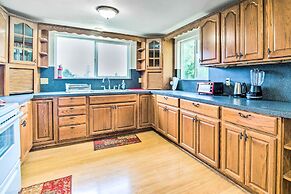 Quaint Coquille Getaway Near Beaches + Parks!