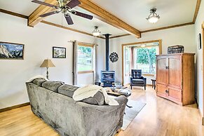 Quaint Coquille Getaway Near Beaches + Parks!