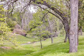 Groveland Vacation Rental ~ 24 Mi to Yosemite!