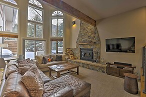 Townhome ~ 4 Mi to Beaver Creek & 8 Mi to Vail!