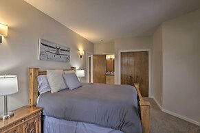 Townhome ~ 4 Mi to Beaver Creek & 8 Mi to Vail!