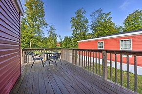 Pet-friendly Cassoplis Cabin, Close to Parks!