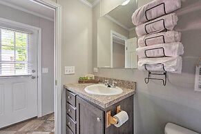 Pet-friendly Cassoplis Cabin, Close to Parks!