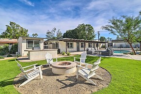 < 1 Mi to El Paseo: Cottage Oasis w/ Fire Pit