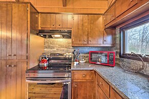 Fire Pit & Grill: Lakefront Poconos Cottage!