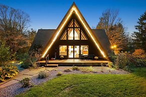Rustic Lafayette A-frame Cabin w/ Game Room!