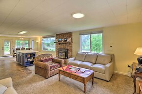 Columbia Falls Home: 14 Mi to Glacier Natl Park!