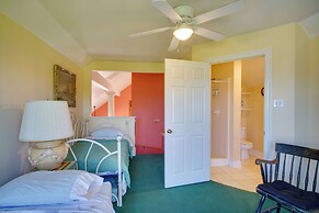 Exquisite Lake Charles Gem - Waterfront Views