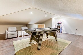 Indian Lake Vacation Rental w/ Fire Pit & Sauna